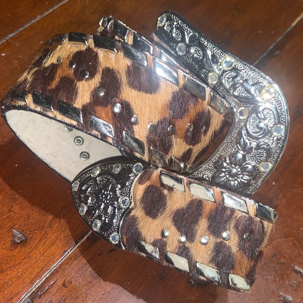 Preloved Leopard Print Women's Belt with Silver Accents